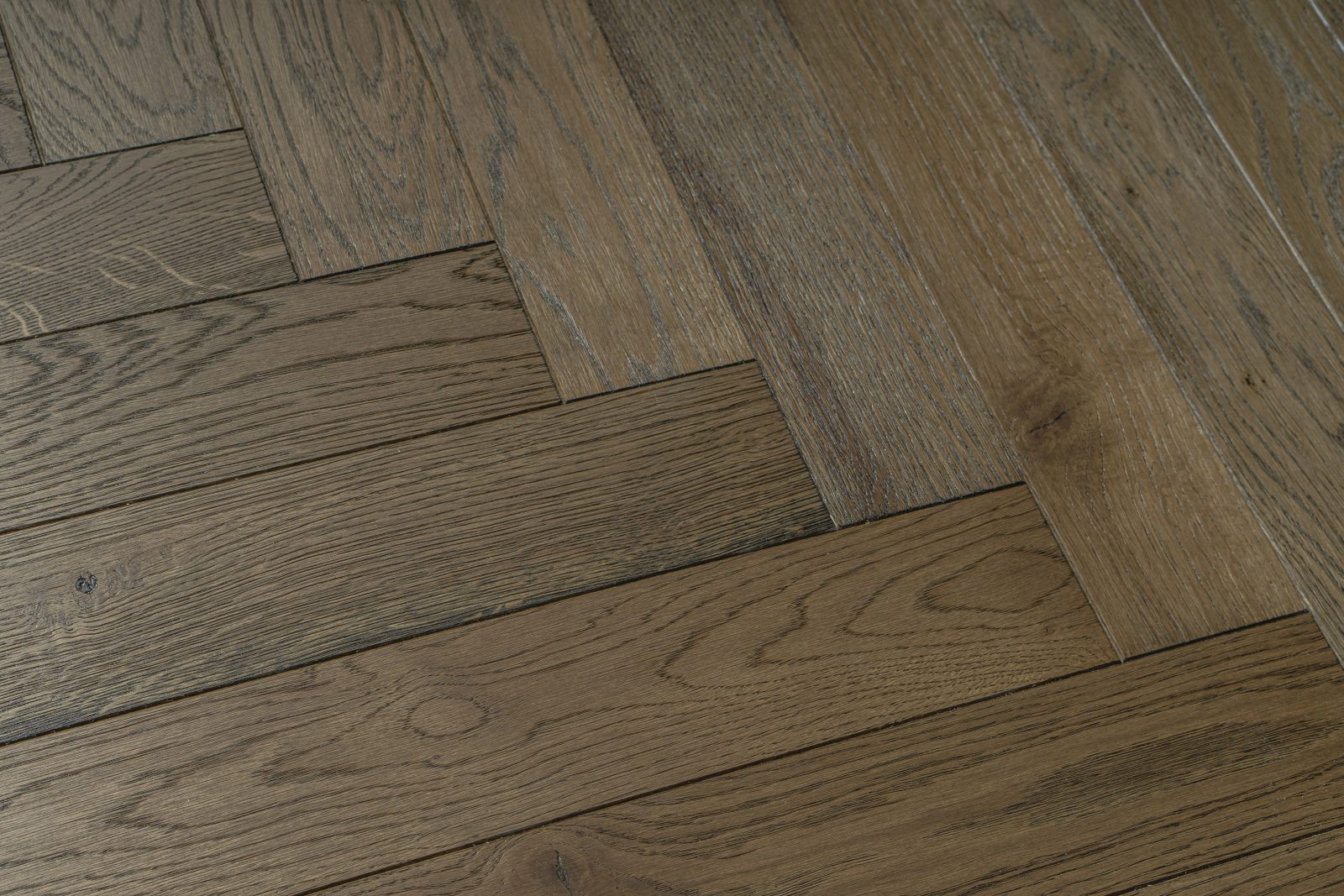 Parchet Oak Timber
