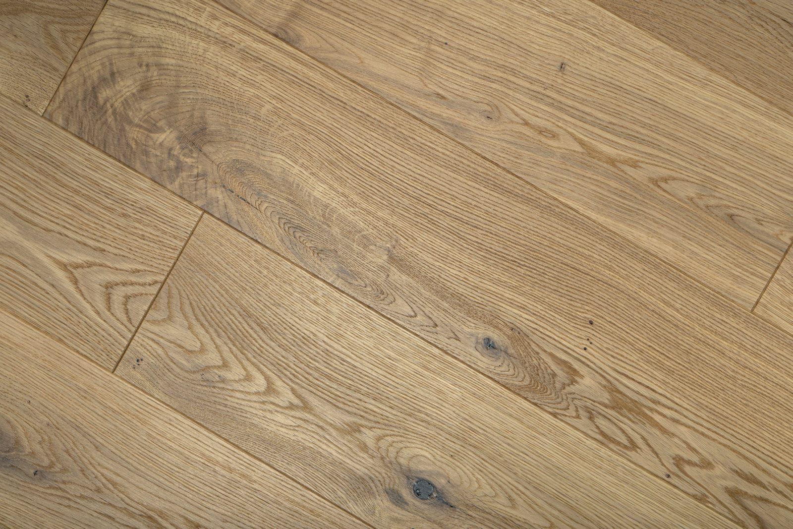 Parchet Oak Water